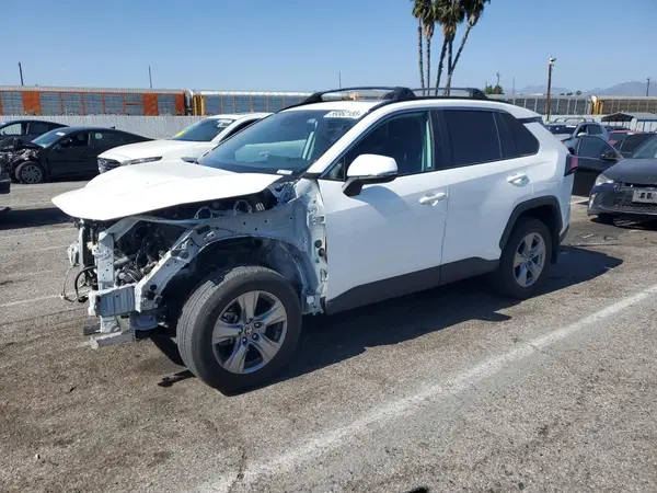 2T3W1RFV2NC207184 2022 TOYOTA RAV 4 - Image 1