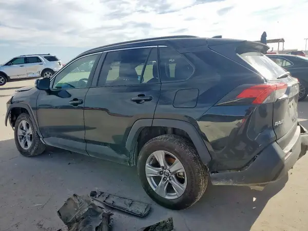 2T3W1RFV2NW202940 2022 TOYOTA RAV 4 - Image 2