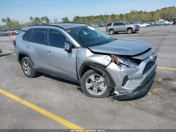 2T3W1RFV2PC230208 2023 TOYOTA RAV 4 - Image 1