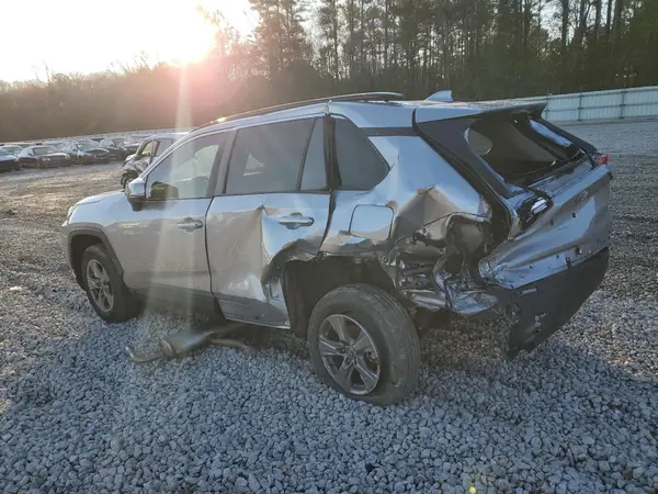 2T3W1RFV2PC249986 2023 TOYOTA RAV 4 - Image 2
