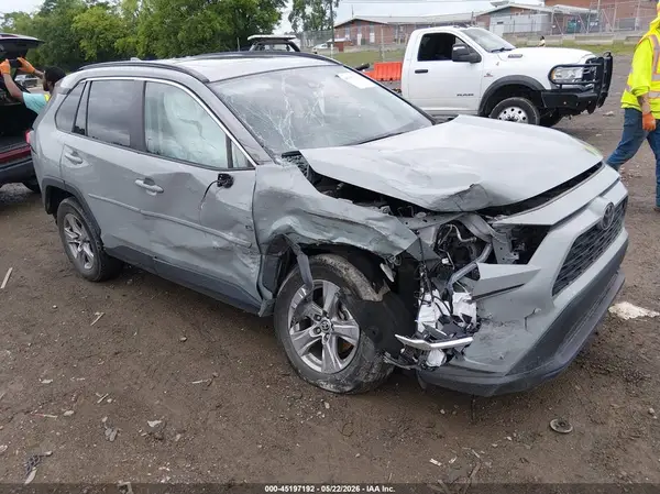 2T3W1RFV2PW239909 2023 TOYOTA RAV 4 - Image 1