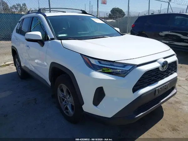 2T3W1RFV2PW297115 2023 TOYOTA RAV 4 - Image 1