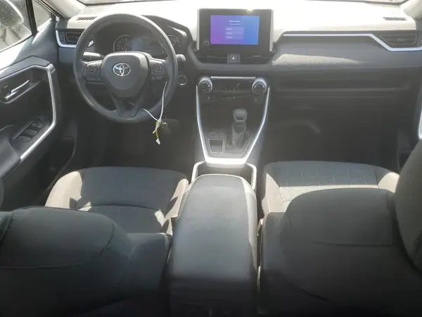 2T3W1RFV2RC287026 2024 TOYOTA RAV 4 - Image 8