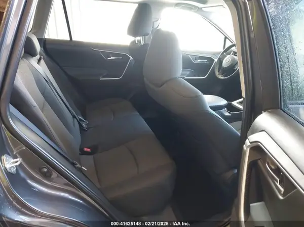 2T3W1RFV2RC298558 2024 TOYOTA RAV 4 - Image 8