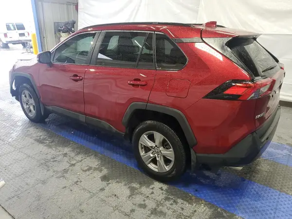 2T3W1RFV2RW306768 2024 TOYOTA RAV 4 - Image 2