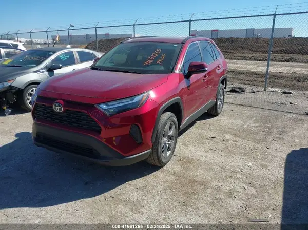 2T3W1RFV2RW312179 2024 TOYOTA RAV 4 - Image 2