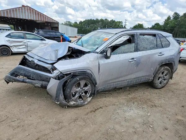 2T3W1RFV2SC303876 2025 TOYOTA RAV 4 - Image 1