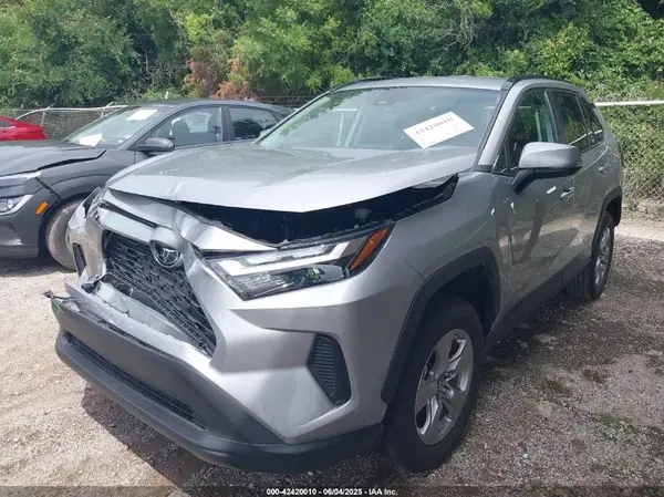 2T3W1RFV2SC326719 2025 TOYOTA RAV 4 - Image 2