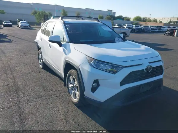 2T3W1RFV3KC002016 2019 TOYOTA RAV 4 - Image 1
