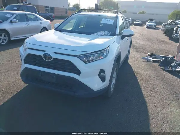 2T3W1RFV3KC002016 2019 TOYOTA RAV 4 - Image 2