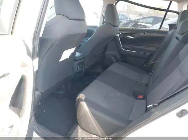 2T3W1RFV3KC002016 2019 TOYOTA RAV 4 - Image 8