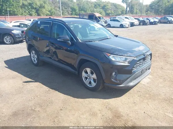2T3W1RFV3KW012477 2019 TOYOTA RAV 4 - Image 1