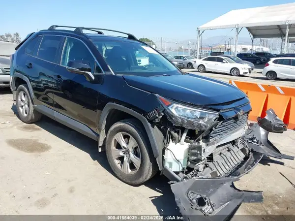 2T3W1RFV3LW074141 2020 TOYOTA RAV 4 - Image 1