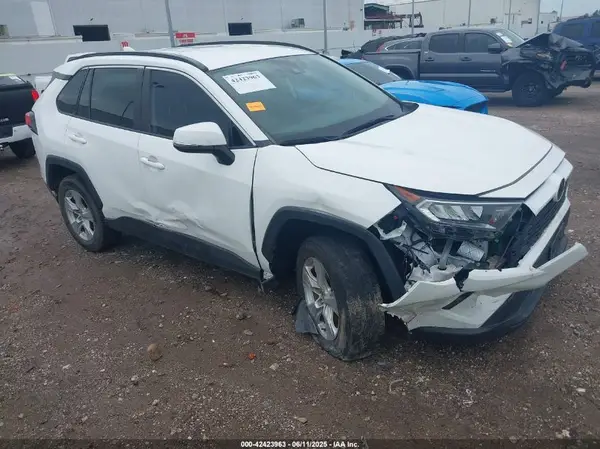 2T3W1RFV3LW100110 2020 TOYOTA RAV 4 - Image 1
