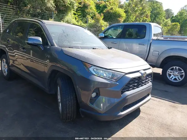2T3W1RFV3MC109814 2021 TOYOTA RAV 4 - Image 1