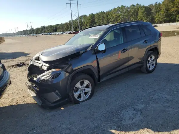 2T3W1RFV3MC132784 2021 TOYOTA RAV 4 - Image 1