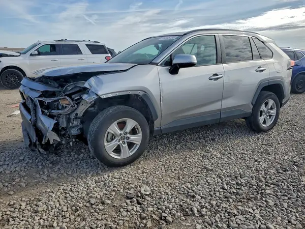 2T3W1RFV3MC164098 2021 TOYOTA RAV 4 - Image 1