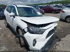2T3W1RFV3MC167387 2021 TOYOTA RAV 4