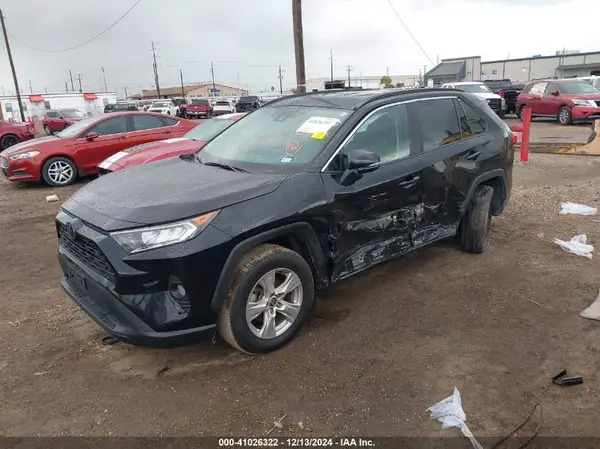 2T3W1RFV3MW158039 2021 TOYOTA RAV 4 - Image 2