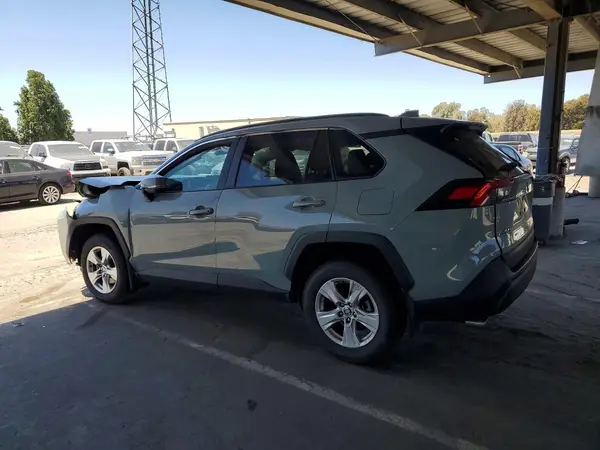 2T3W1RFV3MW179800 2021 TOYOTA RAV 4 - Image 2