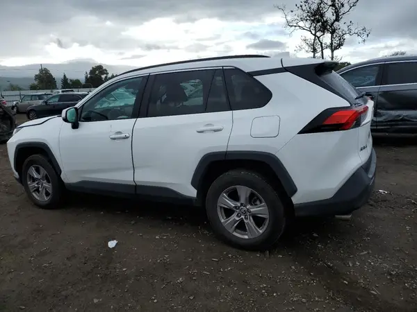 2T3W1RFV3NC174597 2022 TOYOTA RAV 4 - Image 2