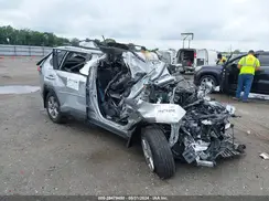 2T3W1RFV3NC207369 2022 TOYOTA RAV 4