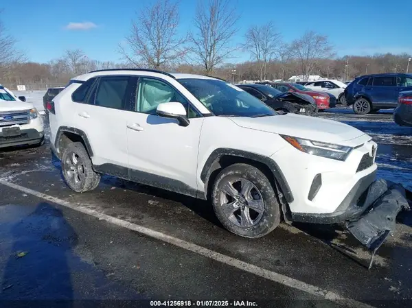 2T3W1RFV3PW249140 2023 TOYOTA RAV 4 - Image 1