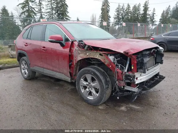 2T3W1RFV3PW272143 2023 TOYOTA RAV 4 - Image 1