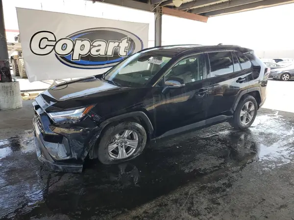 2T3W1RFV3PW279108 2023 TOYOTA RAV 4 - Image 1