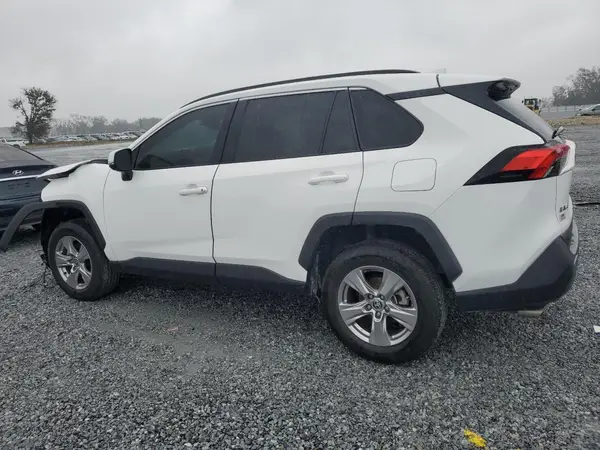 2T3W1RFV3PW288939 2023 TOYOTA RAV 4 - Image 2