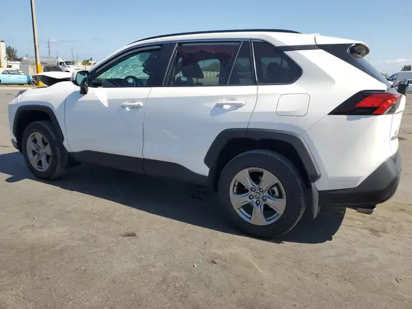 2T3W1RFV3RC266587 2024 TOYOTA RAV 4 - Image 2