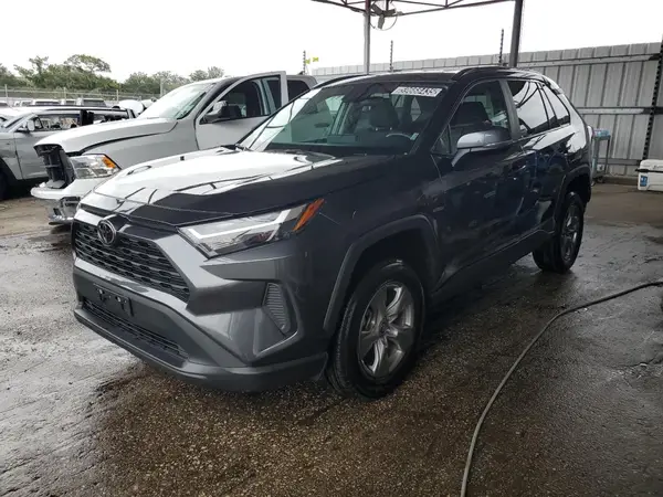 2T3W1RFV3RC280702 2024 TOYOTA RAV 4 - Image 1