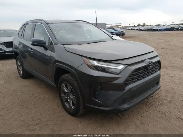 2T3W1RFV3RW323269 2024 TOYOTA RAV 4 - Image 1