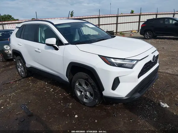 2T3W1RFV3RW329590 2024 TOYOTA RAV 4 - Image 1