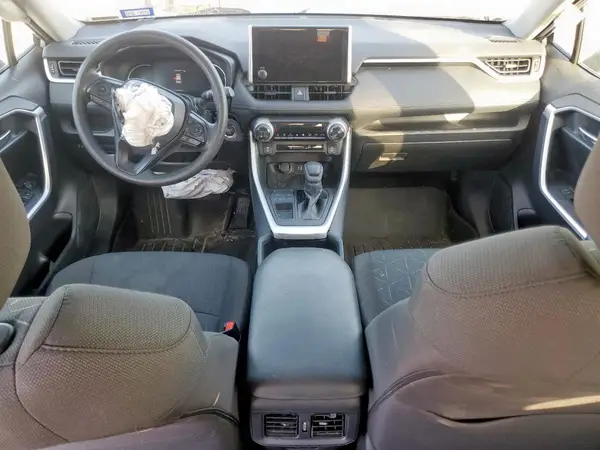 2T3W1RFV3RW337222 2024 TOYOTA RAV 4 - Image 8