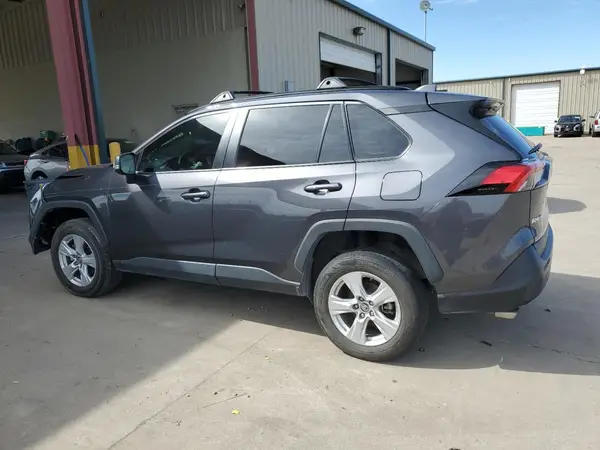 2T3W1RFV4KW015808 2019 TOYOTA RAV 4 - Image 2