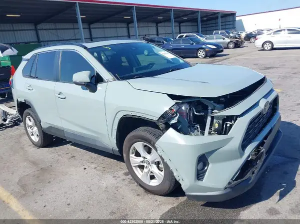 2T3W1RFV4KW057153 2019 TOYOTA RAV 4 - Image 1