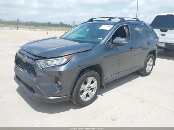 2T3W1RFV4LC039335 2020 TOYOTA RAV 4 - Image 2