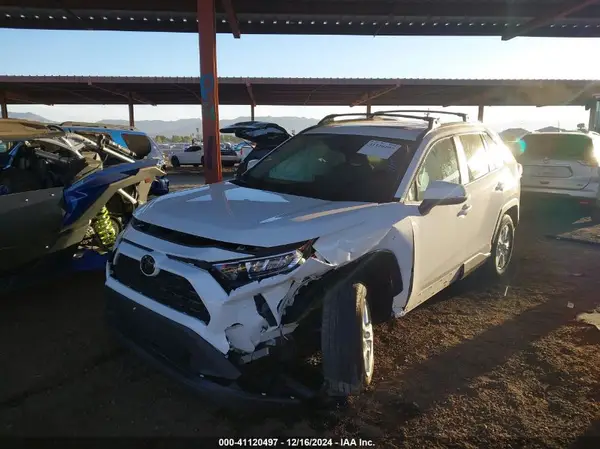 2T3W1RFV4LW082815 2020 TOYOTA RAV 4 - Image 2