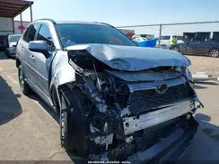 2T3W1RFV4LW092597 2020 TOYOTA RAV 4