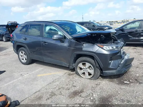 2T3W1RFV4MC123611 2021 TOYOTA RAV 4 - Image 1