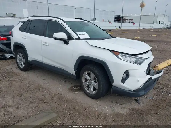2T3W1RFV4MC131580 2021 TOYOTA RAV 4 - Image 1
