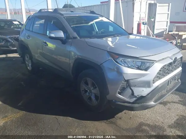 2T3W1RFV4MC148878 2021 TOYOTA RAV 4 - Image 1
