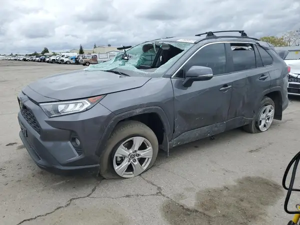 2T3W1RFV4MC153241 2021 TOYOTA RAV 4 - Image 1