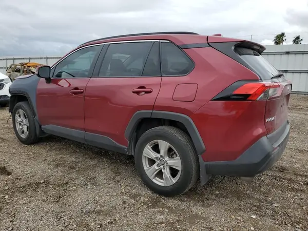 2T3W1RFV4MW108895 2021 TOYOTA RAV 4 - Image 2