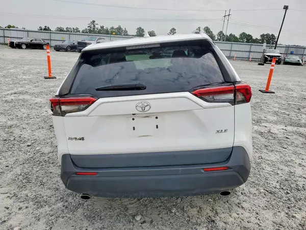 2021 TOYOTA RAV 4 auction photo 6