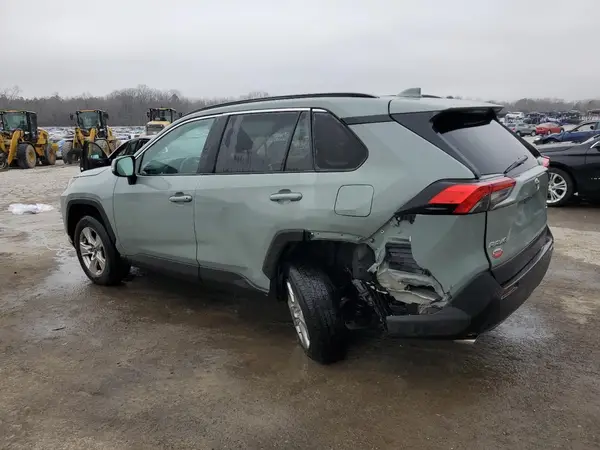 2T3W1RFV4MW112817 2021 TOYOTA RAV 4 - Image 2