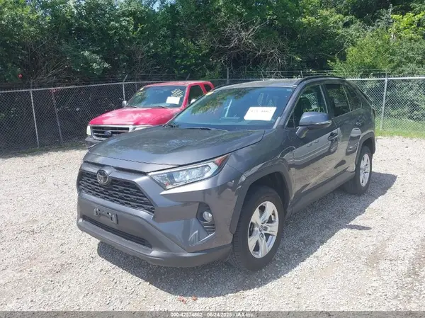 2T3W1RFV4MW115118 2021 TOYOTA RAV 4 - Image 2