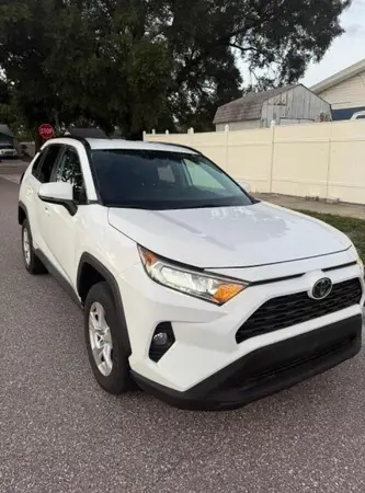2T3W1RFV4MW116527 2021 TOYOTA RAV 4 - Image 1