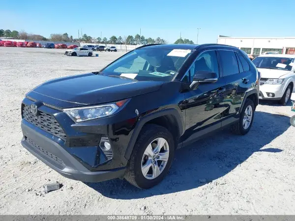 2T3W1RFV4MW120190 2021 TOYOTA RAV 4 - Image 2